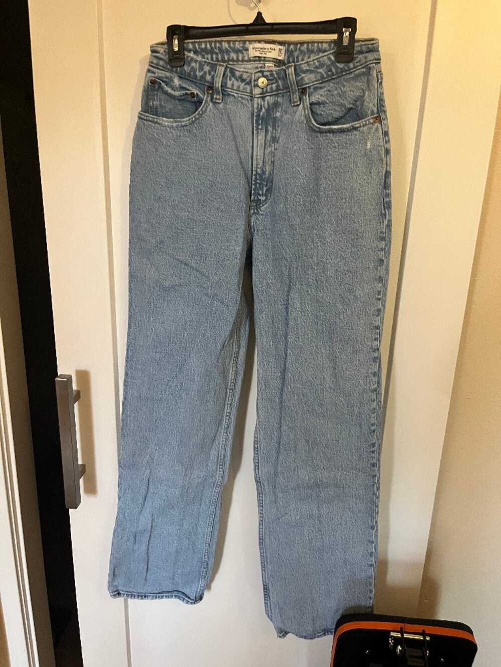 Abercrombie The 90s Relaxed High Rise Jeans 30/10 Curve Love Light